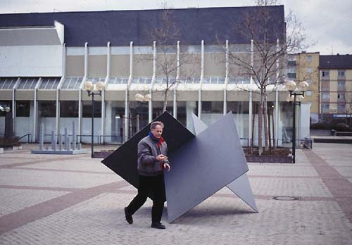 Ludwigshafen Wilhelm Hack Museum - and the sculpture of Lucien den Arend - concrete art and geometric abstraction