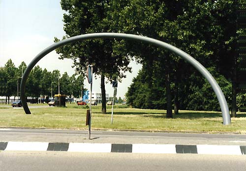 Spijkenisse Holland and the sculpture of Lucien den Arend - his site specific sculptures ordered by the city of Spijkenisse