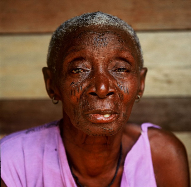 Surinam - photographs by Marco de Nood - photographer.