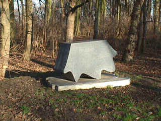 bpverhoeven02.jpg (50336 bytes)