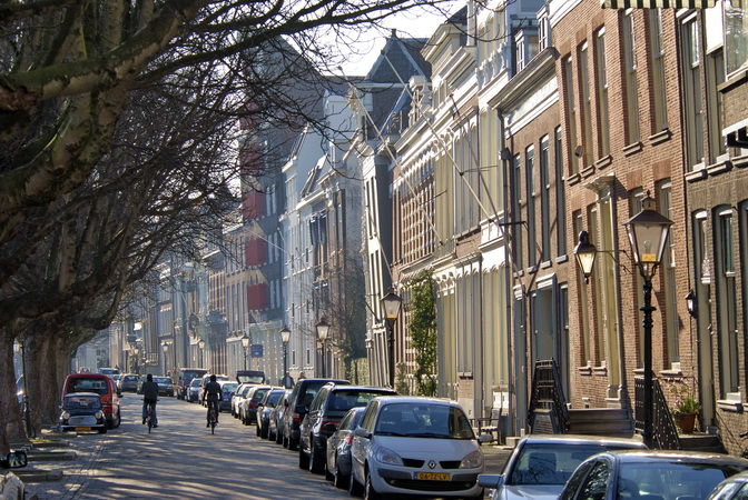 omgeving rivier in Dordrecht | De uitzichten vanuit het herenhuis | grachtenpand zijn wijds, historisch en landschappelijk.