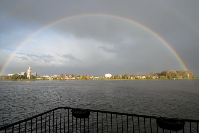 uitzicht | De uitzichten vanuit het herenhuis | grachtenpand zijn wijds, historisch en landschappelijk tegelijkertijd.