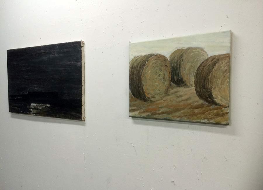 Links. Heul - Rechts. Landschap met strorollen.