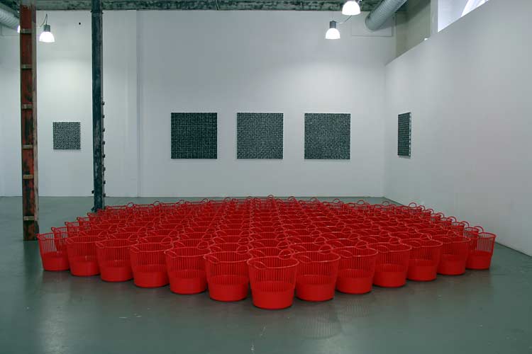 untitled - 2004 - 127 red laundry baskets, De Lawei Gallery - Drachten,&nbsp;The Netherlands 